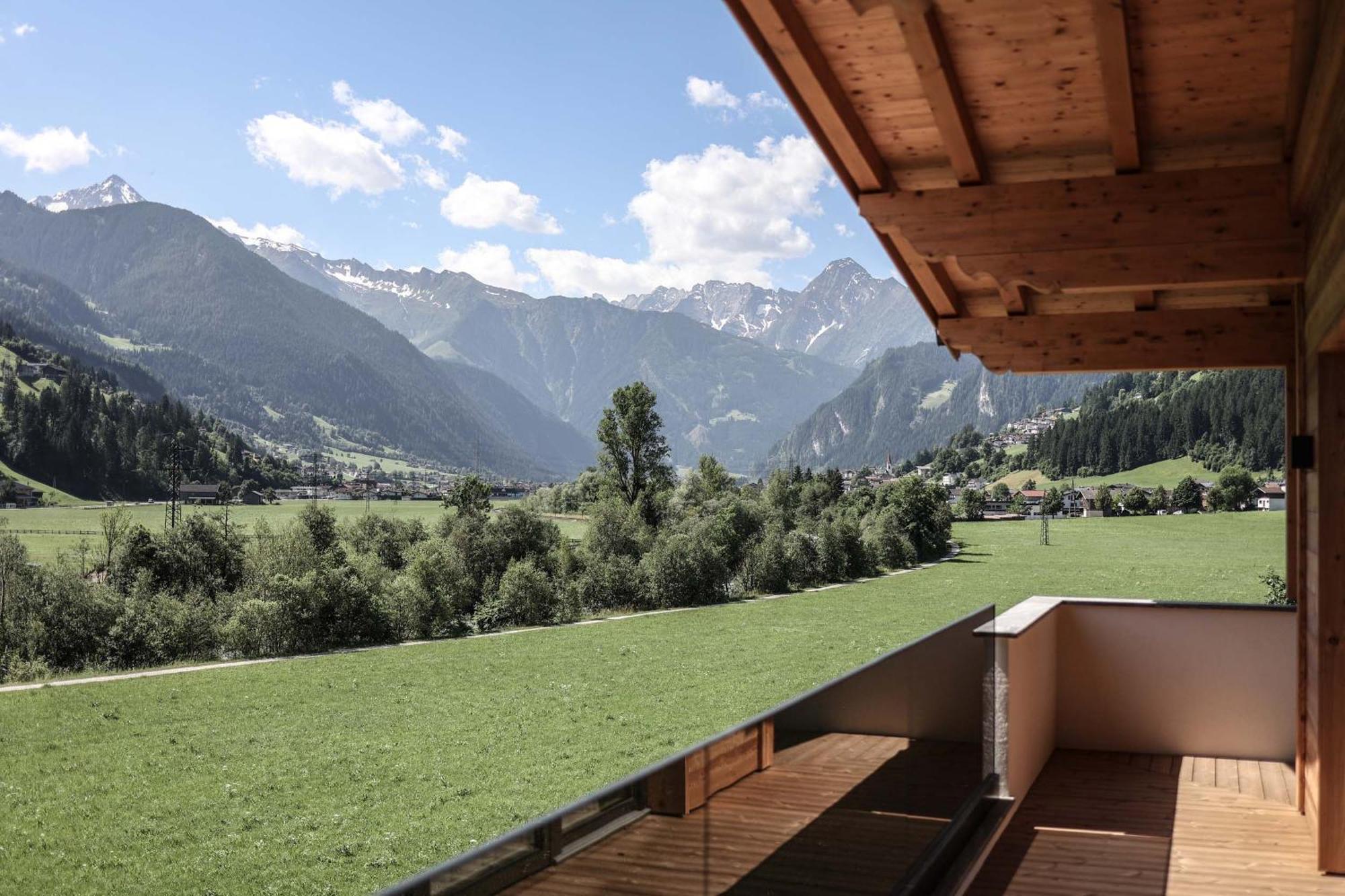 Metzgerwirt Hotel Hippach Bagian luar foto