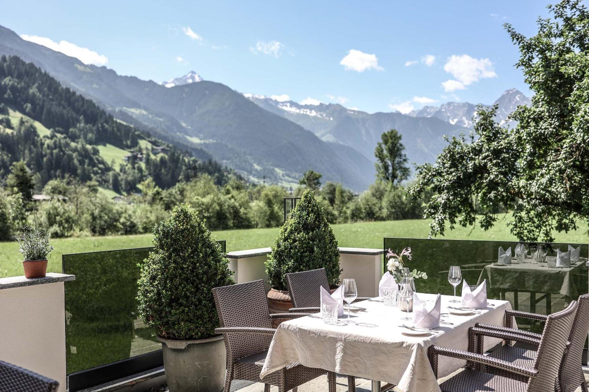 Metzgerwirt Hotel Hippach Bagian luar foto
