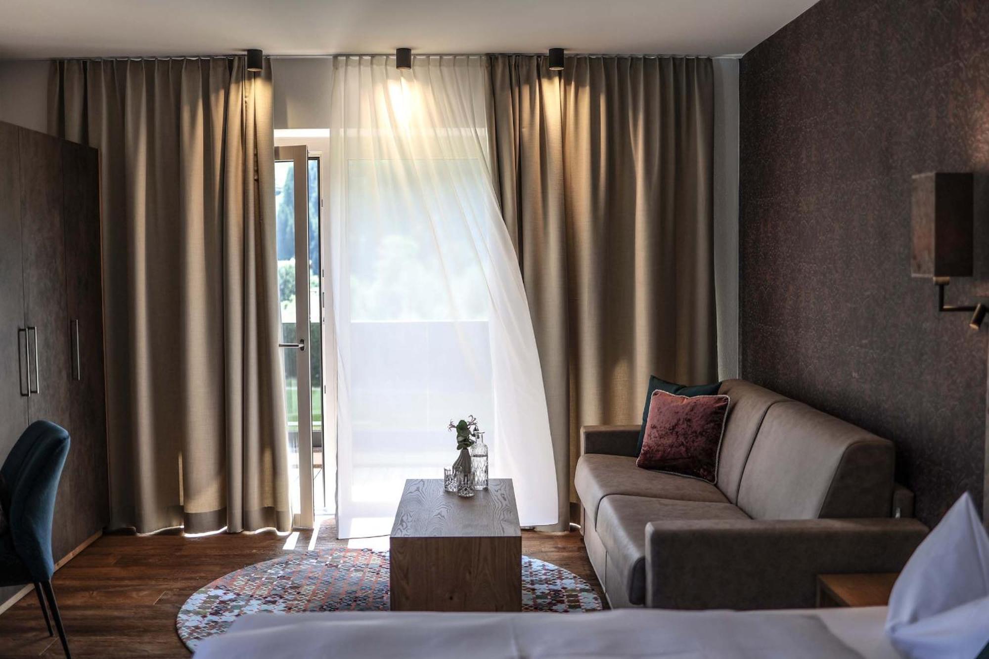 Metzgerwirt Hotel Hippach Bagian luar foto