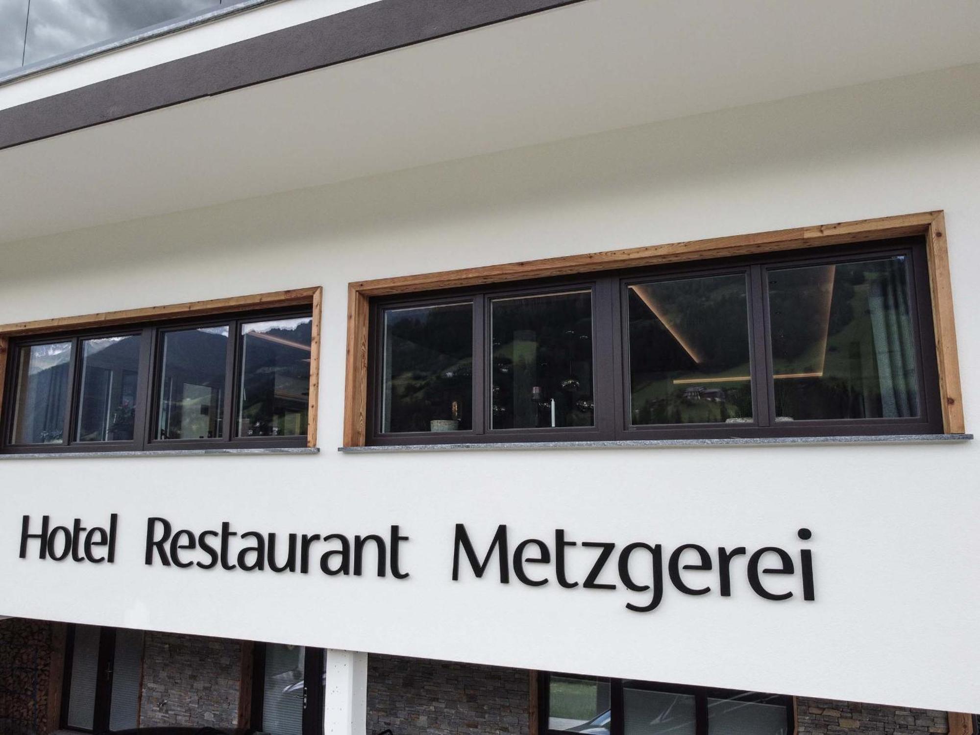 Metzgerwirt Hotel Hippach Bagian luar foto