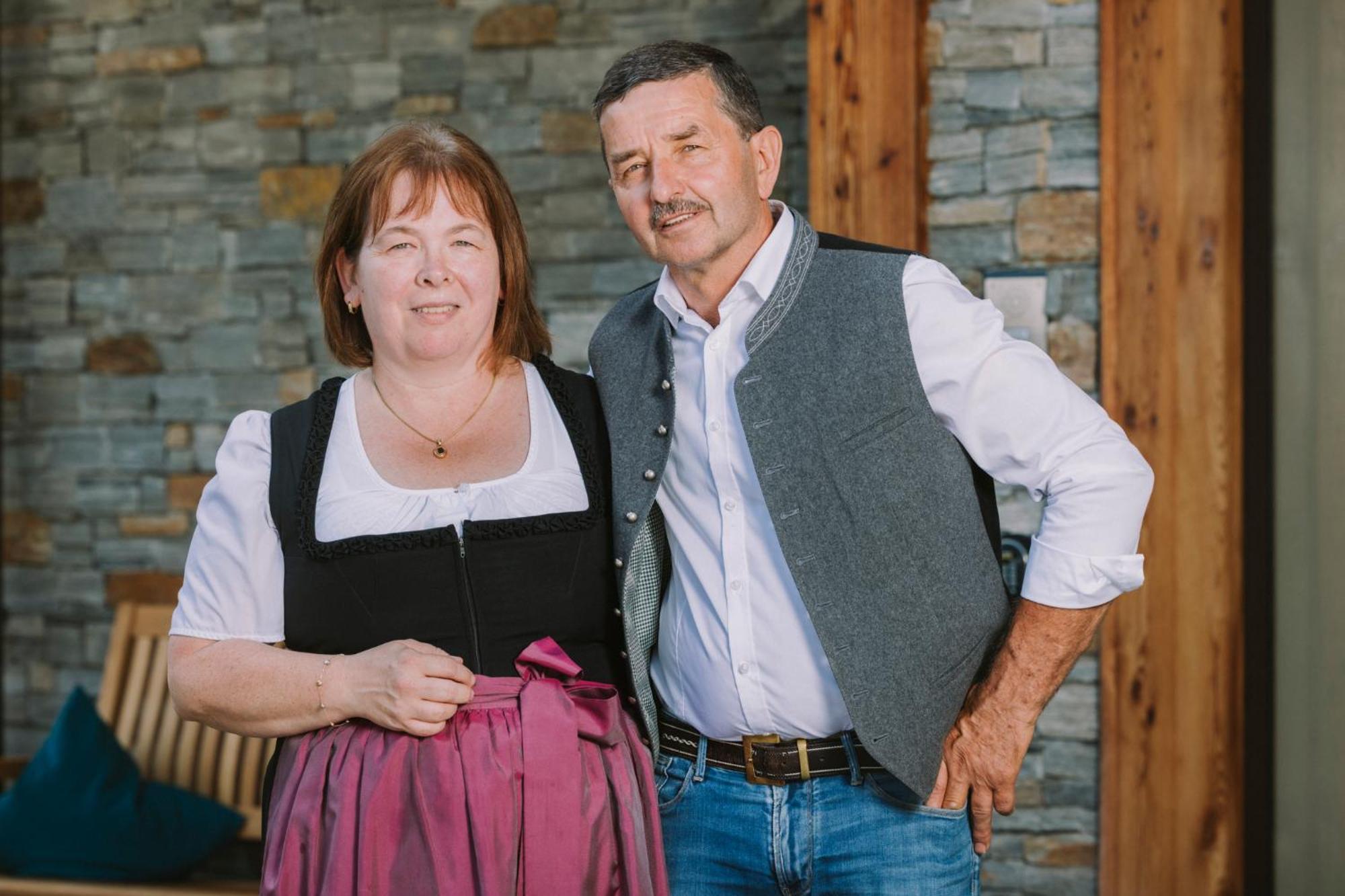 Metzgerwirt Hotel Hippach Bagian luar foto